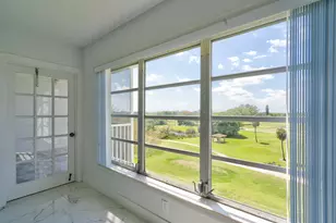 3050 N Palm Aire Dr, Pompano Beach, FL 33069 - Photo 27