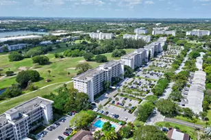 3050 N Palm Aire Dr, Pompano Beach, FL 33069 - Photo 41