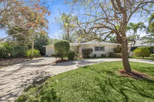 18390 SE Courtview Cir, Jupiter, FL 33469 - Photo 1