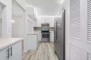 723 Sunny Pine Way, Greenacres, FL 33415 - Photo 13