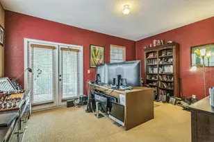 694 Cresta Cir, West Palm Beach, FL 33413 - Photo 31