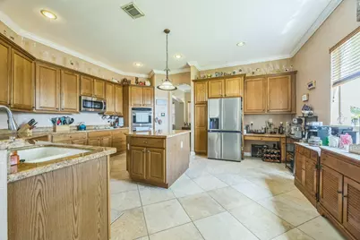 694 Cresta Circle, West Palm Beach, FL 33413 - Photo 11