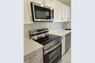 732 South Drive #C, Delray Beach, FL 33445 - Photo 3