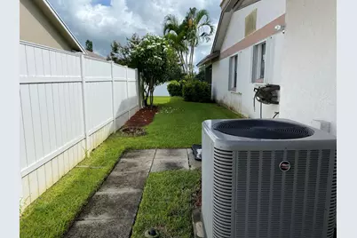 191 Parkwood Drive, Royal Palm Beach, FL 33411 - Photo 45