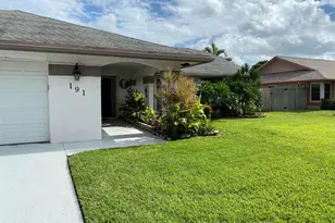 191 Parkwood Dr, Royal Palm Beach, FL 33411 - Photo 3
