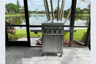 191 Parkwood Drive, Royal Palm Beach, FL 33411 - Photo 11