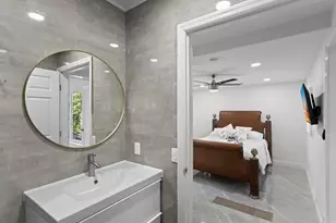 1640 Washinghton St, Hollywood, FL 33020 - Photo 31