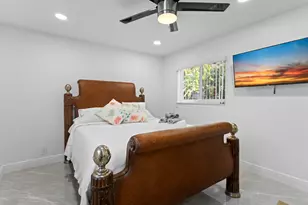 1640 Washinghton St, Hollywood, FL 33020 - Photo 27