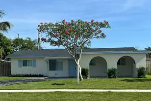 214 SW 3rd St, Boca Raton, FL 33432 - Photo 3