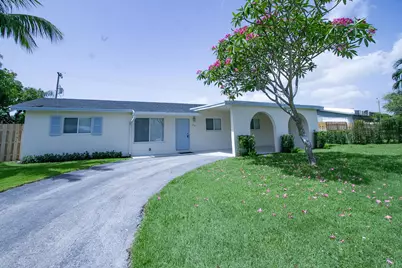 214 SW 3rd Street, Boca Raton, FL 33432 - Photo 1