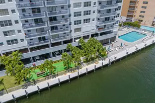 137 Golden Isles Dr, Hallandale Beach, FL 33009 - Photo 51