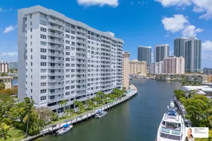 137 Golden Isles Dr, Hallandale Beach, FL 33009 - Photo 57