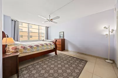 137 Golden Isles Drive #501, Hallandale Beach, FL 33009 - Photo 17