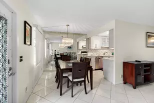 2070 Guildford D, Boca Raton, FL 33434 - Photo 13