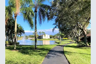 519 Shady Pine Way #A2, Greenacres, FL 33415 - Photo 5