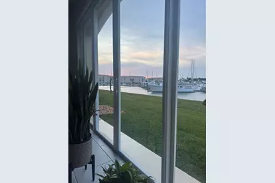 16 Harbour Isle Drive #106, Hutchinson Island, FL 34949 - Photo 3