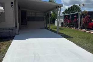 7 Villa Flores, Port Saint Lucie, FL 34952 - Photo 3