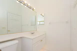 600 NW Lambrusco Dr, Port Saint Lucie, FL 34986 - Photo 37