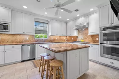 230 Plantation Road, Palm Beach, FL 33480 - Photo 11