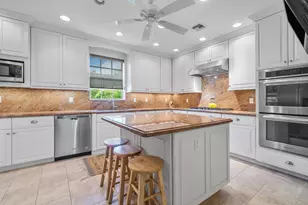 230 Plantation Rd, Palm Beach, FL 33480 - Photo 11