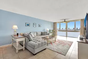 301 Lake Shore Dr, West Palm Beach, FL 33403 - Photo 9