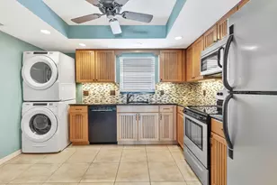 301 Lake Shore Dr, West Palm Beach, FL 33403 - Photo 5