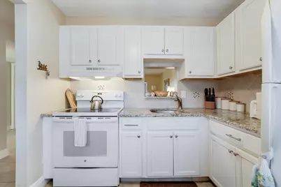 2223 NE 1st Court #105, Boynton Beach, FL 33435 - Photo 5