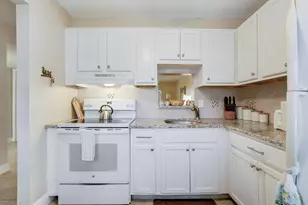 2223 NE 1st Ct, Boynton Beach, FL 33435 - Photo 5