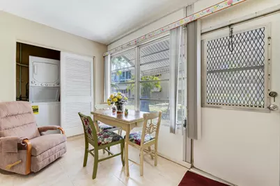 2223 NE 1st Court #105, Boynton Beach, FL 33435 - Photo 11