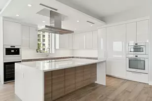 3730 N Ocean Dr, Riviera Beach, FL 33404 - Photo 3