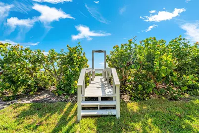 7321 S Hwy A1A, Melbourne Beach, FL 32951 - Photo 31