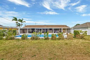 566 SE Floresta Dr, Port Saint Lucie, FL 34983 - Photo 25