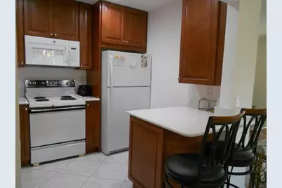 457 Flanders J #457, Delray Beach, FL  - Photo 1