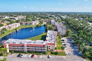 2750 Sunrise Lakes Dr W, Sunrise, FL 33322 - Photo 21