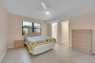 361 SW South River Dr, Stuart, FL 34997 - Photo 15