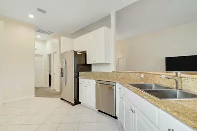 8513 Belfry Place, Port Saint Lucie, FL 34986 - Photo 11