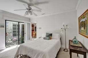 894 Camino Gardens Ln, Boca Raton, FL 33432 - Photo 15