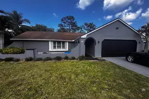 112 NE Caprona Ave, Port Saint Lucie, FL 34983 - Photo 1