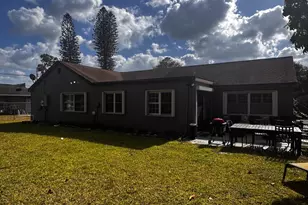 112 NE Caprona Ave, Port Saint Lucie, FL 34983 - Photo 13