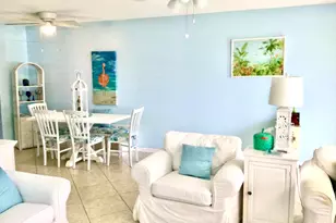 107 Sheffield E, West Palm Beach, FL 33417 - Photo 5