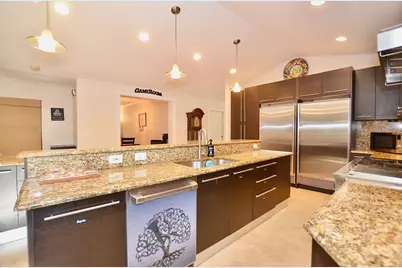 283 NE Sagamore Terrace, Port Saint Lucie, FL 34983 - Photo 5