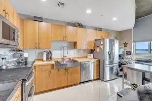 300 S Australian Ave, West Palm Beach, FL 33401 - Photo 7