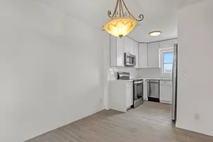 2747 Dudley Dr E, West Palm Beach, FL 33415 - Photo 25