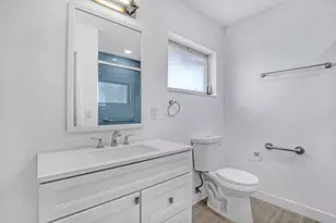 2747 Dudley Dr E, West Palm Beach, FL 33415 - Photo 43