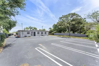 215 NW 3rd Street, Boynton Beach, FL  - Photo 21