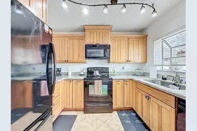 1001 Republic Court, Deerfield Beach, FL 33442 - Photo 9