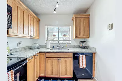 1001 Republic Court, Deerfield Beach, FL 33442 - Photo 7