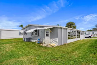 261 NE Cameo Way, Jensen Beach, FL 34957 - Photo 23