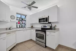 5135 Floria Dr, Boynton Beach, FL 33437 - Photo 13