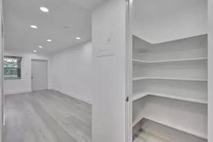 110 Dorchester E, West Palm Beach, FL 33417 - Photo 17